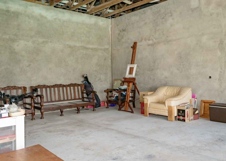 8 Bedroom Property for Sale in Colleen Glen Eastern Cape